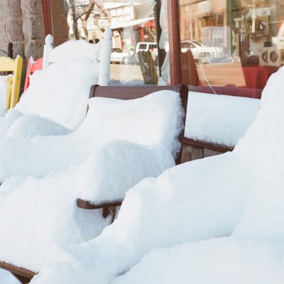 snow-winter-chairs-seats