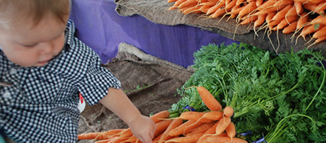 7 Ways to Turn Your Next Trip to the Farmers Market into a Treasure Hunt